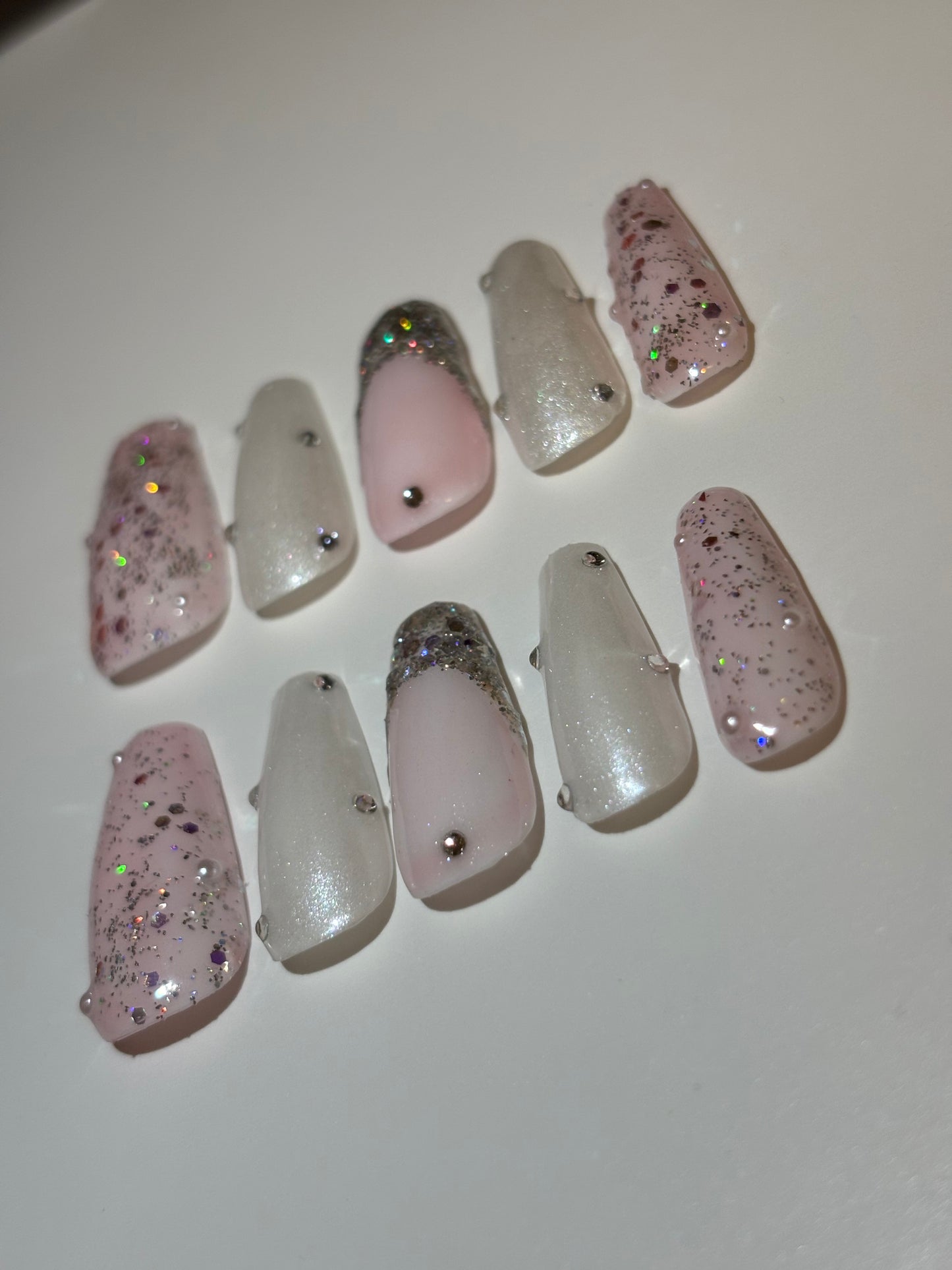 Sparkling Elegance-Luxury Press-On Nails